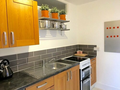 Netley Village Apartment By Your Stay Solutions Short Lets & Serviced Accommodation Netley Southampton With Free Wi-Fi, Забронировать Апартаменты/квартира Саутгемптон Хэмпшир