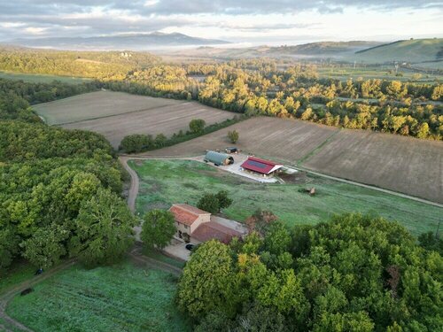 Bioagriturismo il cerreto, Забронировать Фермерский дом Отели Помаранче с парковкой, Парковка