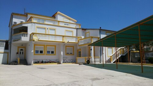 Apartments Klaric, Rezerwuj Apartament Pirovac Sibenik-Knin County