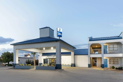 Best Western West Monroe Inn, Забронировать Отель Уэст-Монро Луизиана