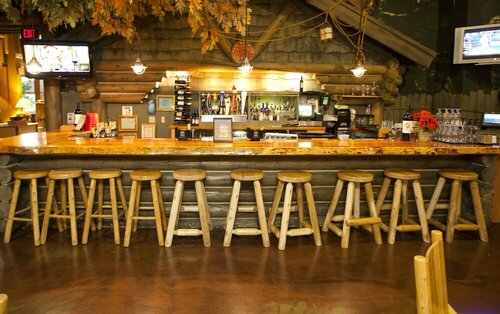 Great Wolf Lodge Williamsburg, Забронировать Курортный отель Уильямсберг Виргиния