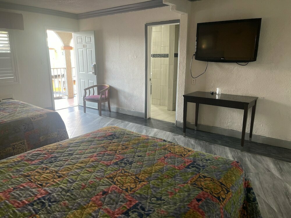 Economy Inn