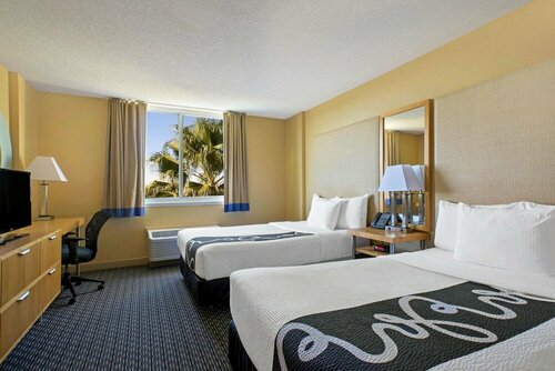 La Quinta Inn & Suites by Wyndham Sunrise, Réserver Hôtel Hôtels à Floride avec petit-déjeuner, Petit-déjeuner
