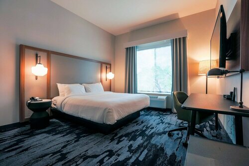 Fairfield Inn & Suites Marquette, Book Hotel Marquette 
