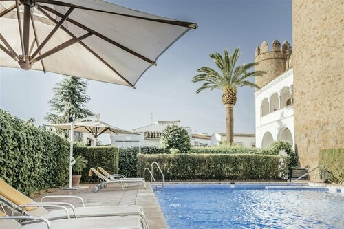 Parador de Zafra, Book Hotel Extremadura hoteller med måltider, Halvpension / Fuldpension