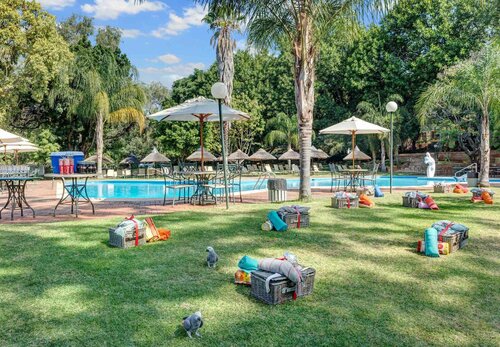 ANEW Resort Hunters Rest Rustenburg, Забронировать Курортный отель Отели Гаутенг с бассейном, Бассейн
