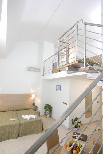 Hotel Villa Carolina, Забронировать Отель Форио-ди-Искья остров Искья