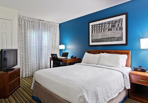 Residence Inn Tampa Sabal Park/Brandon, Забронировать Отель Тампа штат Флорида, рядом с Tampa Bay Grand Prix