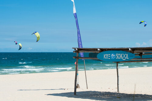 Sailing Club Resort Mui Ne, Забронировать Курортный отель Отели Муйне с завтраком, рядом с Школа кайтсерфинга Windchimes, Завтраки