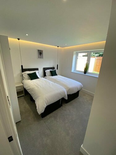 Modern 2 Bedroom 2 Bathroom flat, Забронировать Апартаменты/квартира Рединг Беркшир