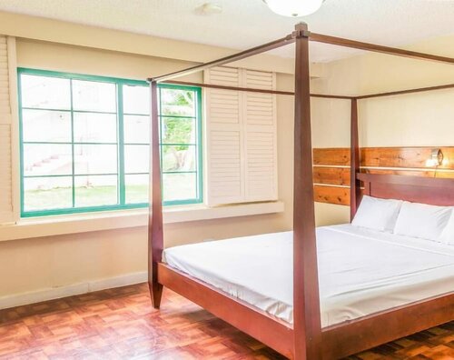 Garden Villa Hotel, Забронировать Отель Отели Тумон с парковкой, рядом с Парк Ypao Beach, Парковка