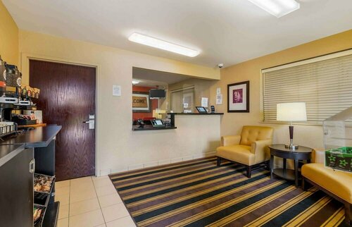 Extended Stay America Suites - Fort Lauderdale - Cypress Creek - Andrews Ave, Забронировать Отель Форт-Лодердейл Broward County