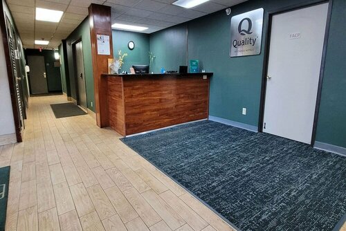 Quality Inn & Suites Columbia I-70, Book Hotel Hoteller i Missouri med pool, Swimmingpool