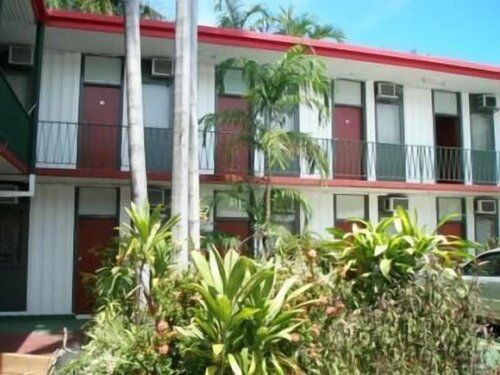 Capricornia Motel, Забронировать Мотель Отели Аделаиды с парковкой, Парковка