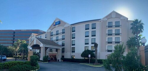 Comfort Inn Southwest Fwy at Westpark, Забронировать Отель Отели Хьюстона 3 звезды, 3*