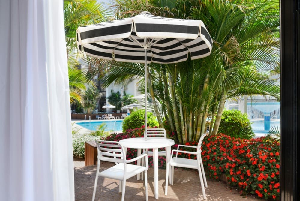 Isrotel Riviera Club