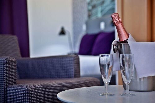 America Diamonds Hotel, Забронировать Отель Авенидас-Новас Лиссабон, рядом с Пикуаш