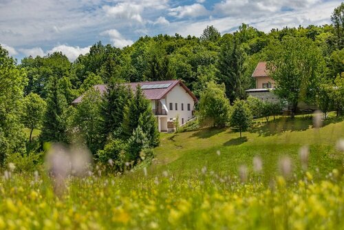 B&B Green Serenity Plitvice Lakes, Rezerwuj Bed and Breakfast Seliste Dreznicko 