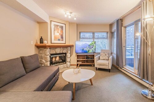 Whistler Vacation Club Lake Placid Lodge - 225, Забронировать Апартаменты/квартира Альта Лейк Британская Колумбия