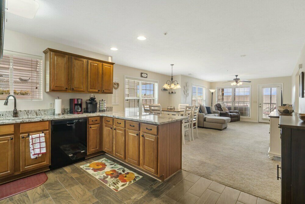Branson Hilltop Haven - Golf Oasis