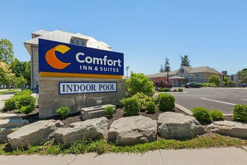 Comfort Inn & Suites Thousand Islands Harbour District, Réserver Hôtel Gananoque 