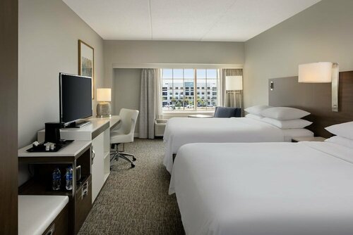 Sheraton Jacksonville Hotel, Забронировать Отель Джэксонвилл штат Флорида