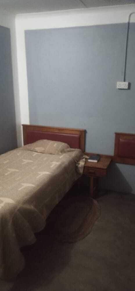 Hwedza sunshine inn
