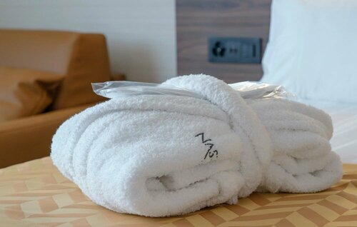 Nash Suites Airport Hotel