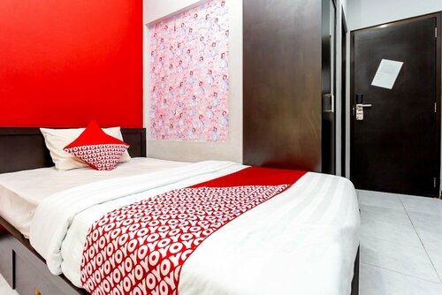 OYO 834 Alletha Guest House 1, Réserver Maison d'hôtes Balikpapan 