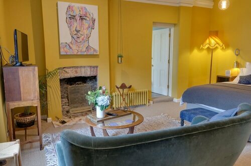 The Crown Inn, Book Pension Woodstock Oxfordshire