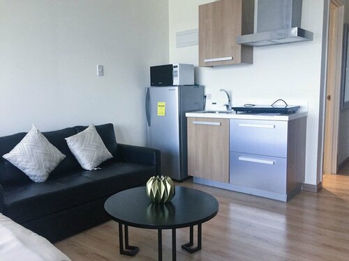 HI HOME At The Knightsbridge Residences, Rezerwuj Apartament Hotele w Manila z Basenem, Basen