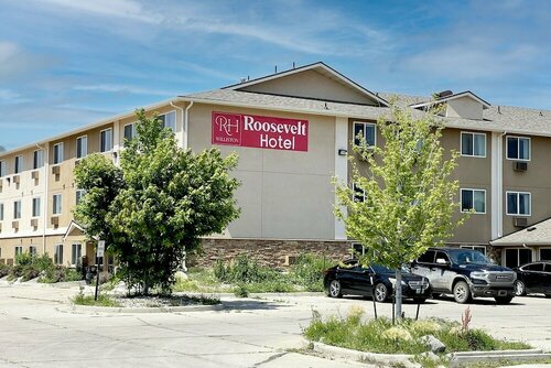 Roosevelt Hotel - Undergoing Improvements, Buchen Sie Hotel Hotels in North Dakota mit Parkplatz, Parkplätze