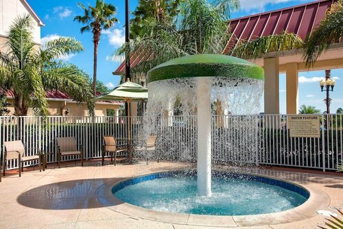 SpringHill Suites by Marriott Orlando Convention Center, Забронировать Отель Отели Орландо 3 звезды, рядом с Гольф-клуб Pirate's Cove Adventure, 3*