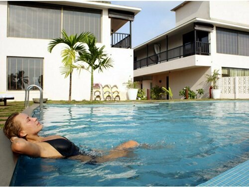 The O Resort & Spa, Varaa Hotelli Hotellit Candolim aamiaisella, Aamiainen