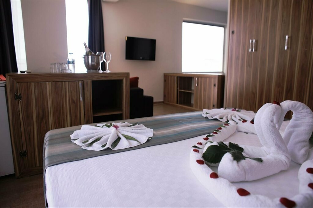 Cle Beach Boutique Hotel