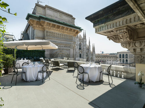 Отель The Glamore Milano Duomo, Забронировать Отель Отели Милана 5 звезд, рядом с Универмаг Excelsior, 5*