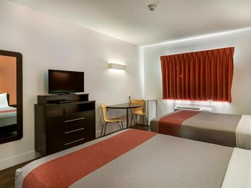 Motel 6-Moncton, NB, Забронировать Мотель Монктон 