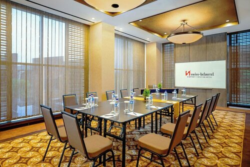 Swiss-Belhotel Airport Yogyakarta, Book Hotel Hotels in Yogyakarta Province with Parking, Parking