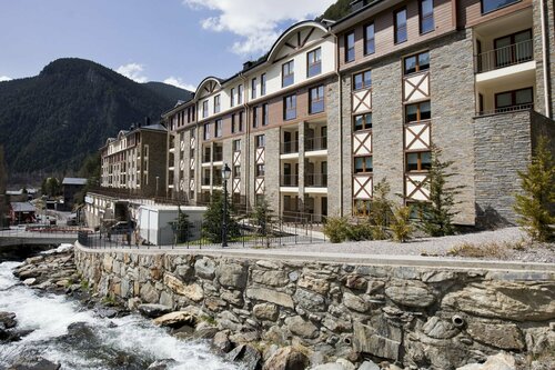 The Lodge at Ribasol, Забронировать Апартаменты/квартира Аринсал Вальнорд