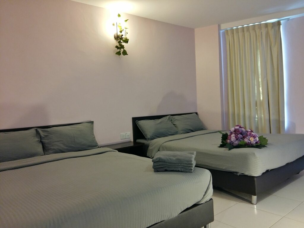 Live Com Hotel