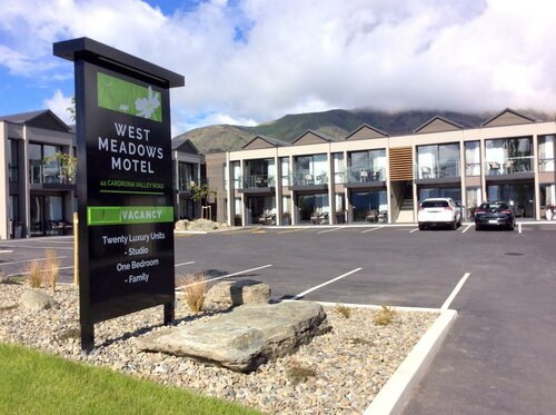 West Meadows of Wanaka, Buchen Sie Motel Wanaka 