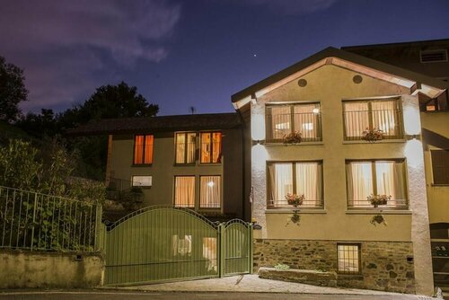 B&B Lambroriver, Забронировать Отель «постель и завтрак» Мероне 