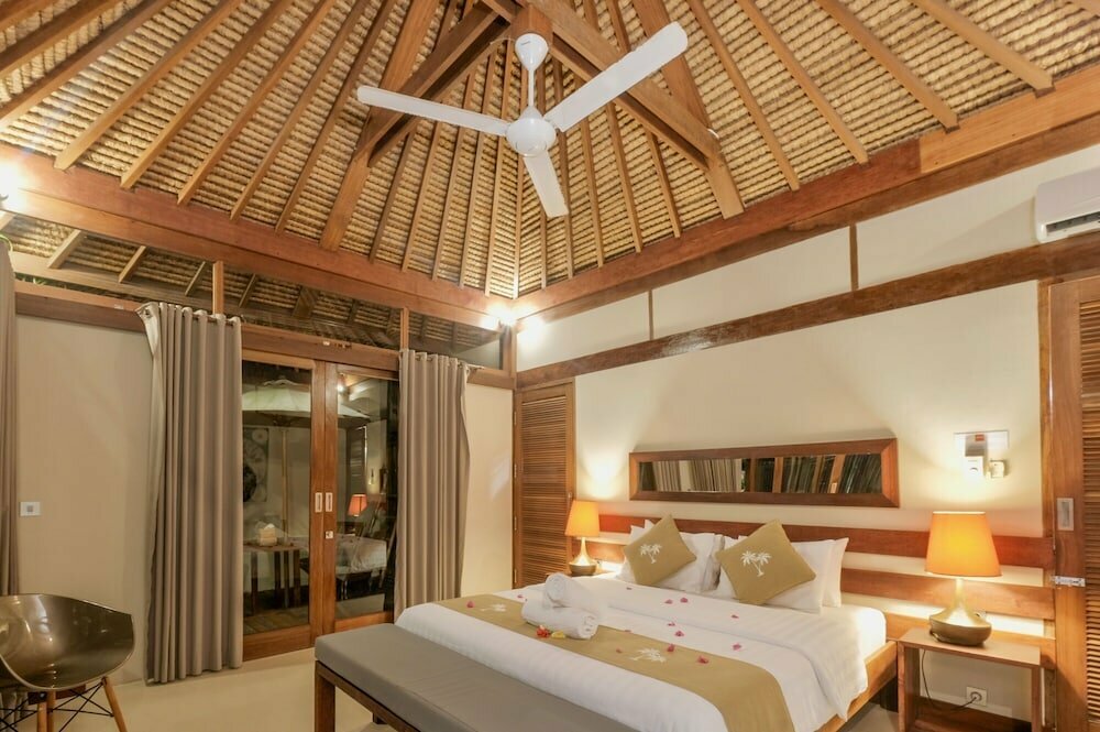 Gili Land