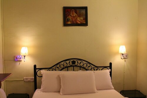 Kiara Hotel Goa, Prenota Hotel Anjuna 