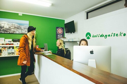 Holiday Niseko Midori, Забронировать Дом для отпуска Отели Куттян с парковкой, Парковка