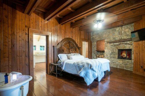 Bellissimo Castle, Boek Hotel Gainesville Georgia