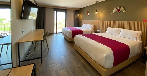 Hotel MX más san miguel de allende, Book Hotel Hotels in El Bajio with a Pool, Swimming Pool