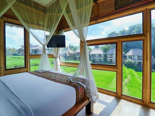 Biyukukung Suite & Spa, Забронировать Курортный отель Курортные отели Убуд, рядом с Лес Обезьян в Убуде, Курортный отель