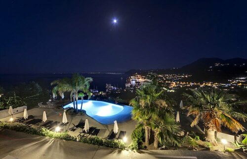Hotel Villa Enrica - Aeolian Charme, Забронировать Отель Бизнес-отели Липарских островов, 4* 5*