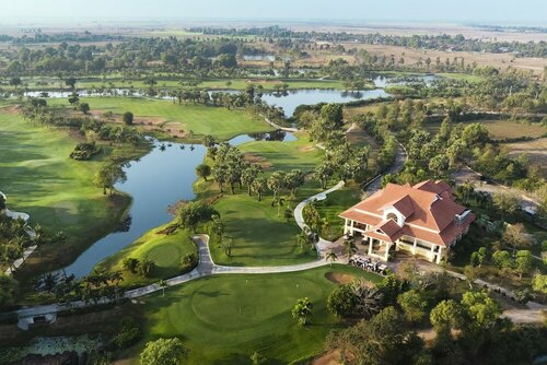 Sofitel Angkor Phokeethra Golf & Spa Resort, Забронировать Курортный отель Отели Провинции Сием-Рип с бассейном, Бассейн